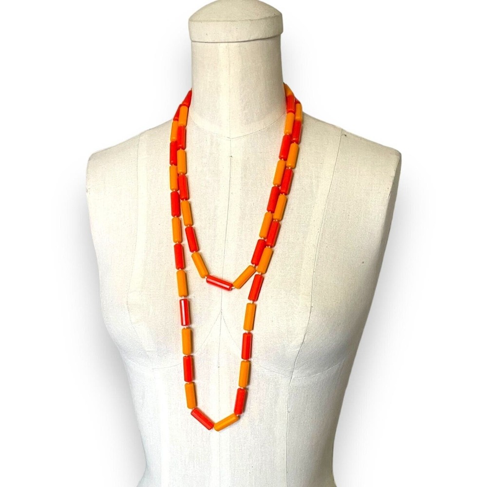 Vintage Orange Red-Orange Faceted Tubular Beaded Necklace Mod Funky Colorful